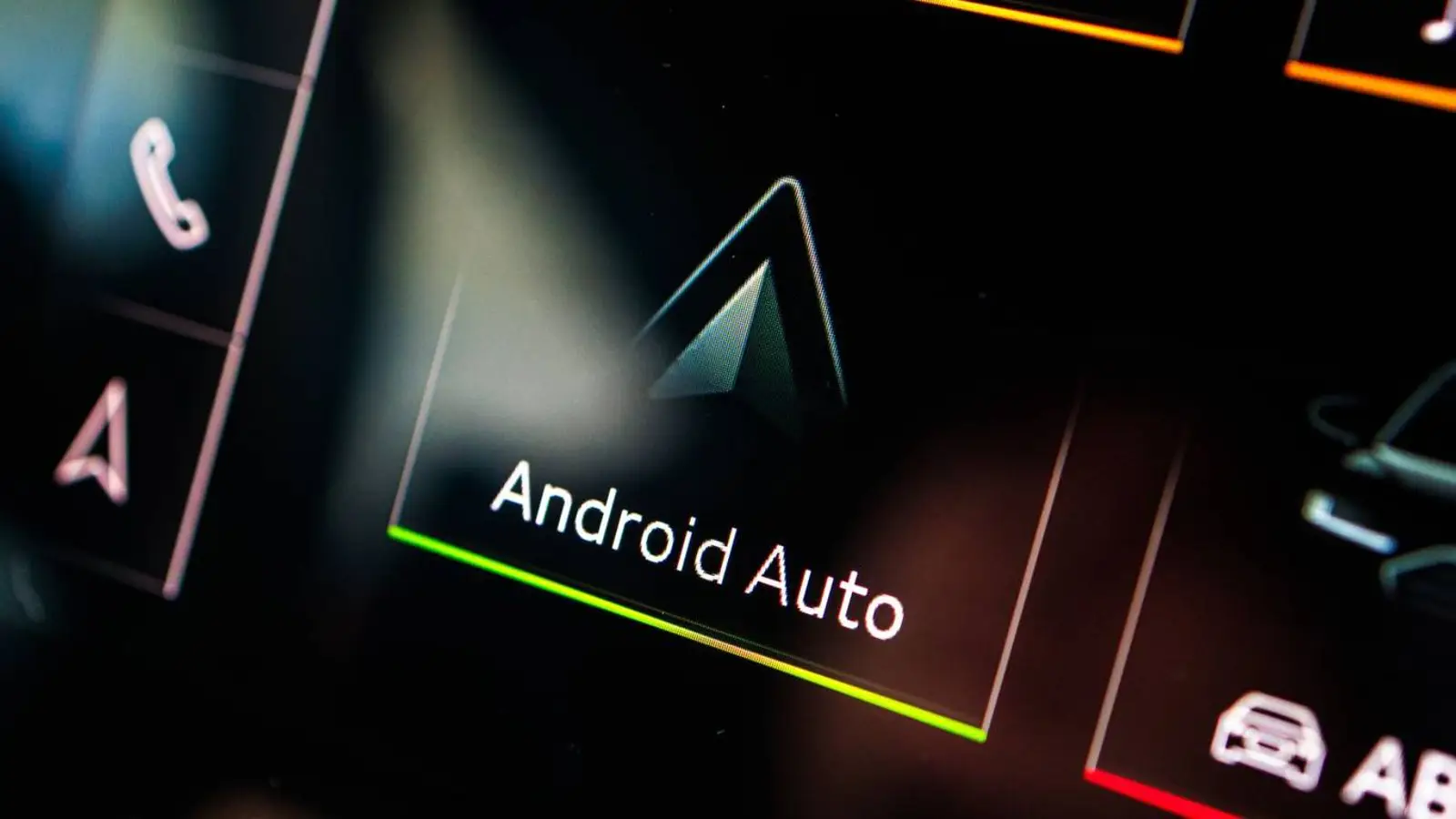 Android Auto gets Gemini AI: smarter navigation and voice
